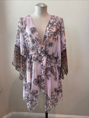 Free People Pale Pink Floral Paisley V-Neck Blouse.